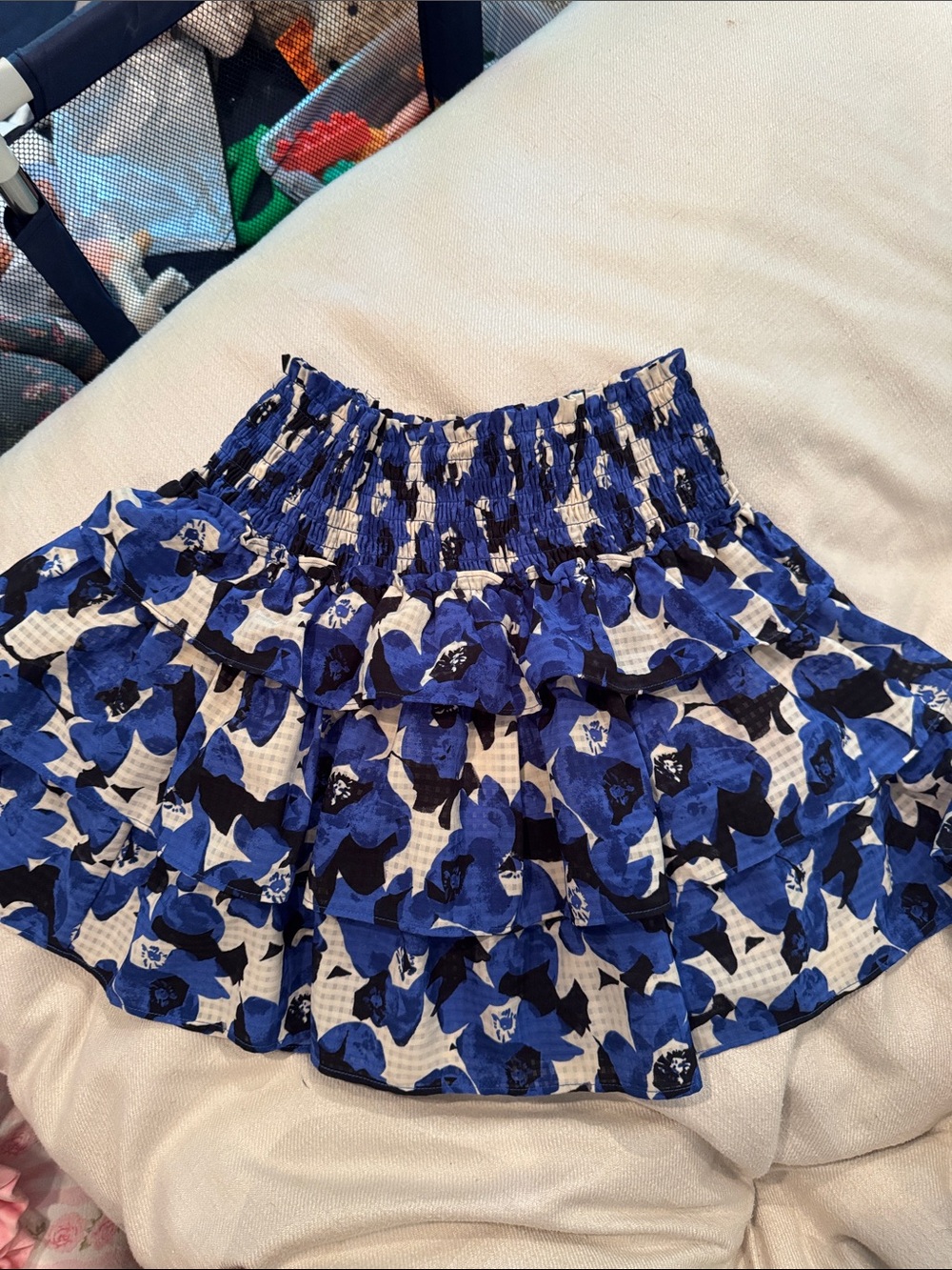 Who What Wear Blue and White Floral Tiered Mini Skirt